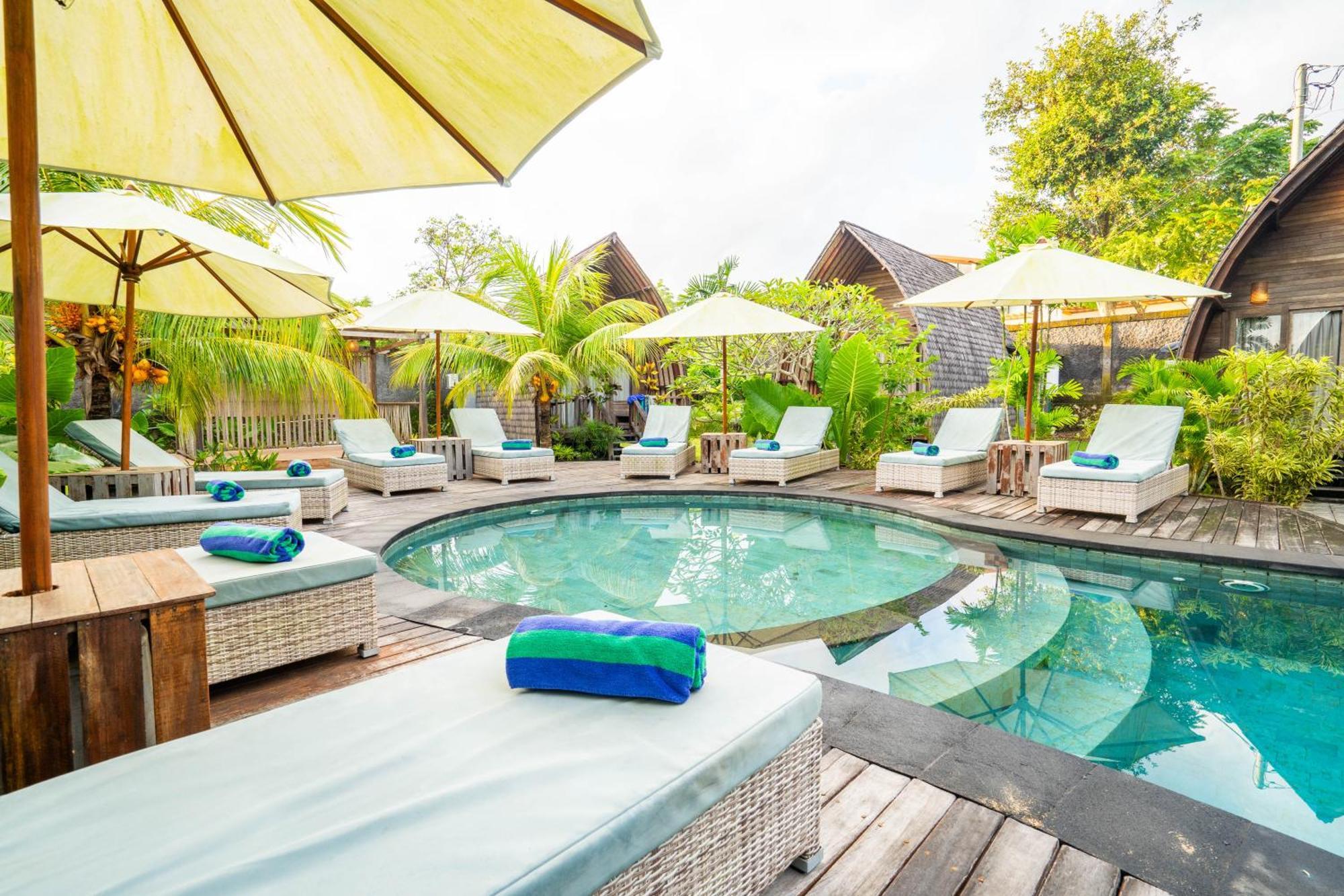 Lumbung Bukit Resort Uluwatu Exterior photo