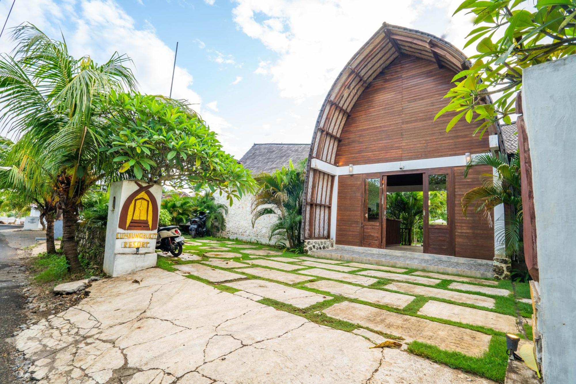 Lumbung Bukit Resort Uluwatu Exterior photo